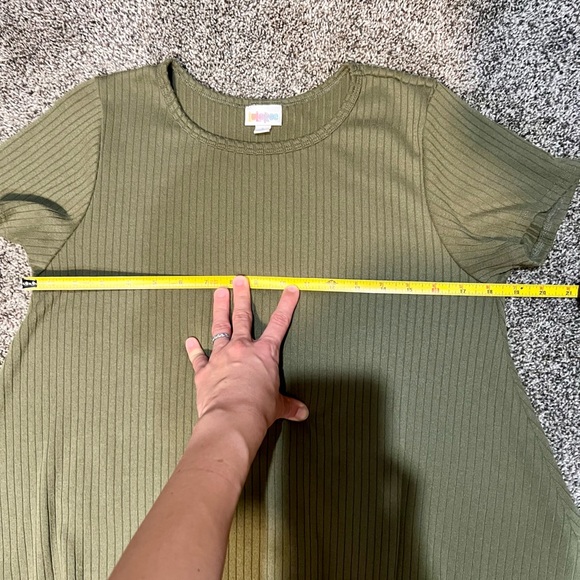 LuLaRoe Olive Green Midi, High- Low Dress with Short Sleeves size Small - Picture 8 of 9